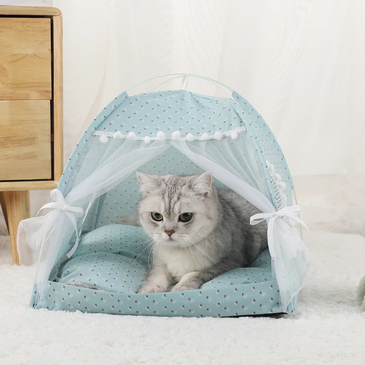 Warm Cat Tent Bed