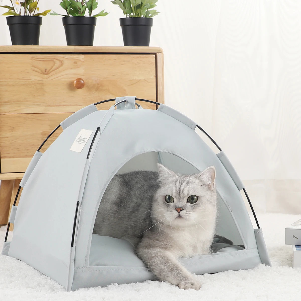 Warm Cat Tent Bed
